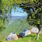 Farm stay Farmstay&glamping Visocnik