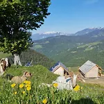 Farmstay&glamping Visocnik *