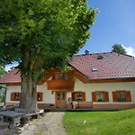 Farmstay&glamping Visocnik Ljubno
