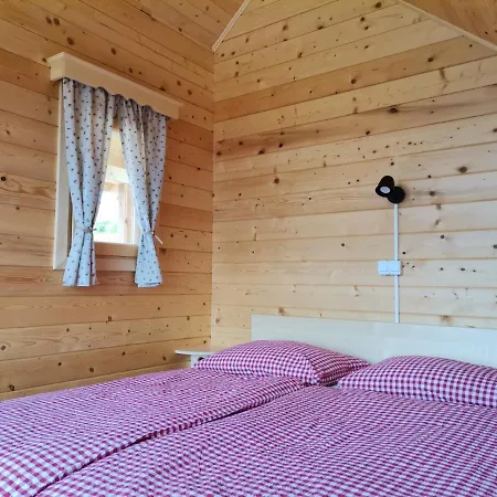 مزرعة للإقامة Farmstay&glamping Visocnik Ljubno