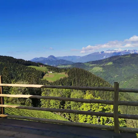 Farm stay Farmstay&glamping Visocnik *