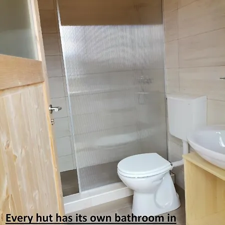 Farmstay&glamping Visocnik *