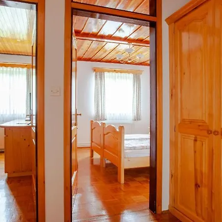 Farmstay&glamping Visocnik 팜스테이 *