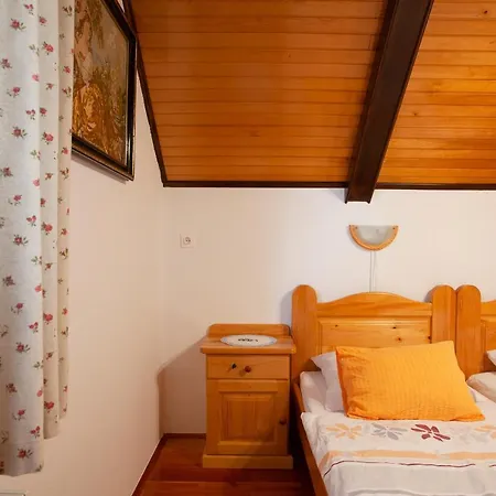 Farm stay Farmstay&glamping Visocnik
