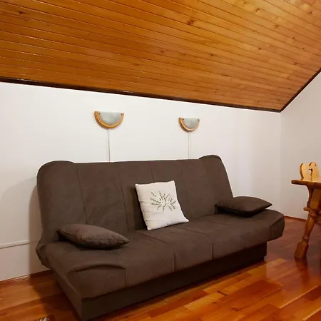 팜스테이 Farmstay&glamping Visocnik Ljubno