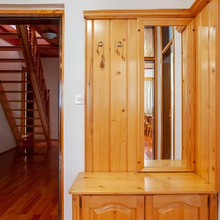 Farmstay&glamping Visocnik Фермерский дом Ljubno