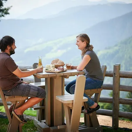 Agroturismo Farmstay&glamping Visocnik