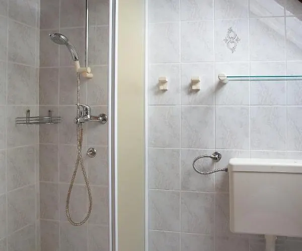 Farmstay&glamping Visocnik