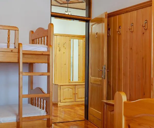 Çiftlik konaklama Farmstay&glamping Visocnik *