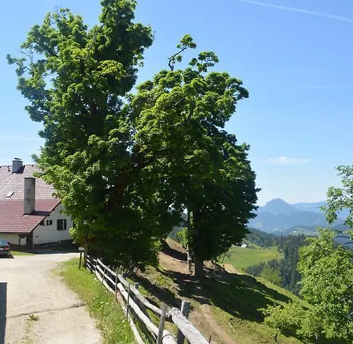 Farmstay&glamping Visocnik Ljubno