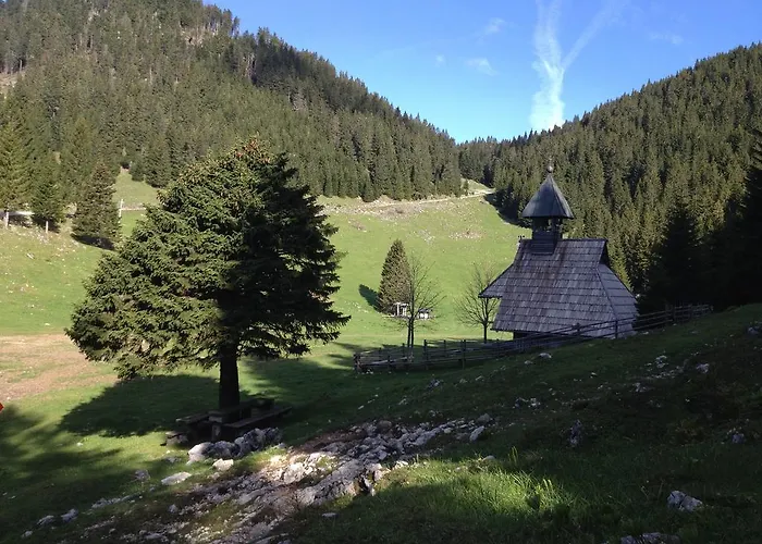 Farmstay&glamping Visocnik *