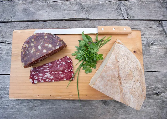 Farmstay&glamping Visocnik Smještaj na farmi *