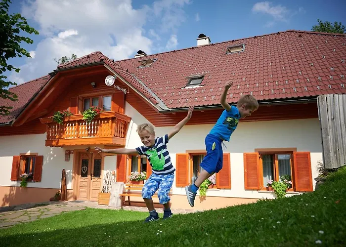 Farmstay&glamping Visocnik * Ljubno